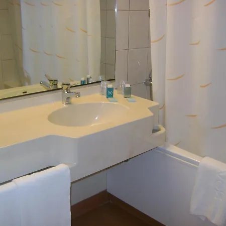 Des Thermes Les Domes Hotel